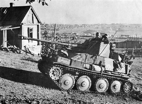 Marder Iii Tank Destroyer At The Outskirts Of Stalingrad Rwwiipics