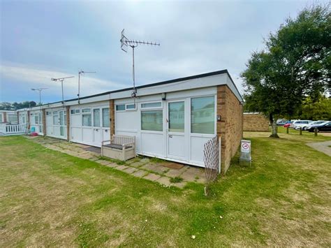 2 Bed Property For Sale In Belle Aire Beach Road Hemsby Great