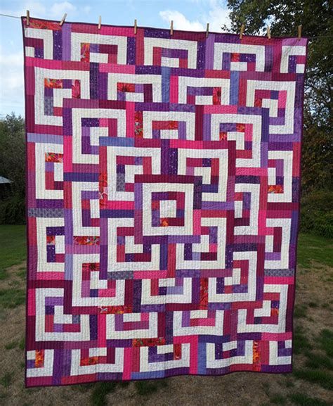 Quilting Land Quarter Log Cabin Quilt