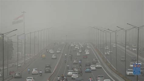 Delhi Continues To Breathe ‘very Poor Air Aqi Stands At 336 Latest