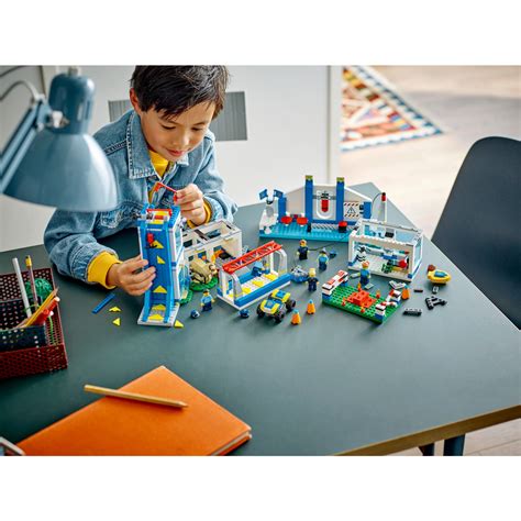 Best Buy Lego City Police Training Academy