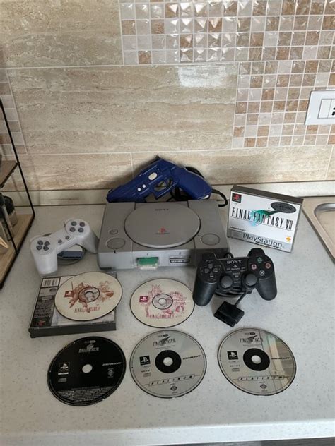 1 Sony Playstation 1 (PS1) - Konsol med spel (5) - Catawiki