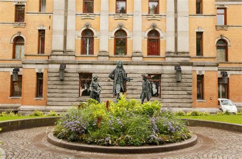 National Theatre in Oslo stock photo. Image of historic - 110277442