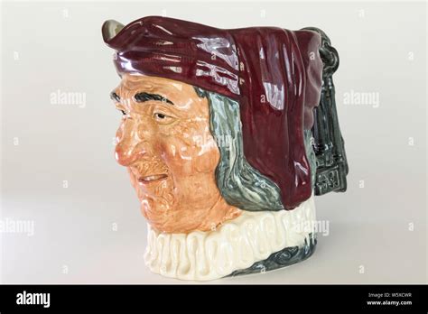 Royal Doulton Hi Res Stock Photography And Images Alamy