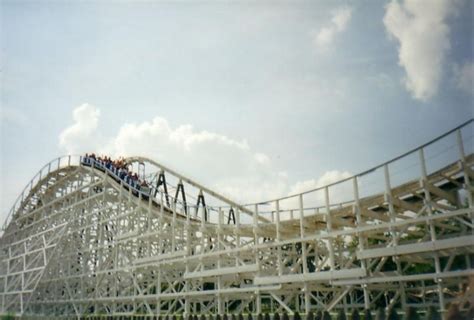 Adventureland- Des Moines, IA Pics - Theme Parks, Roller Coasters ...