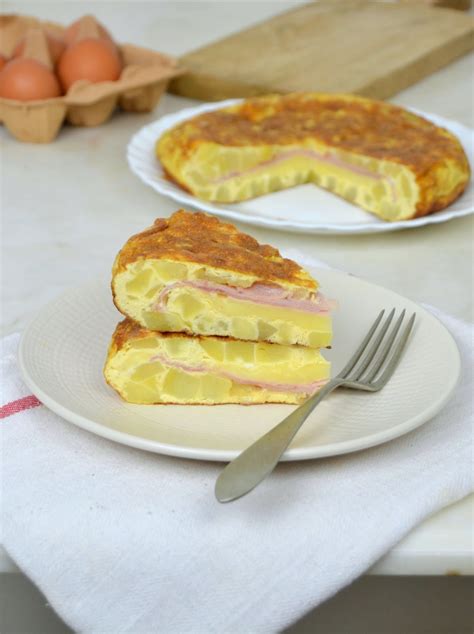 Tortilla de patatas rellena de jamón y queso Cuuking Recetas de cocina