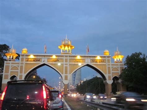 Pretty Simply Normal: Landmarks of Selangor: Kota Darul Ehsan