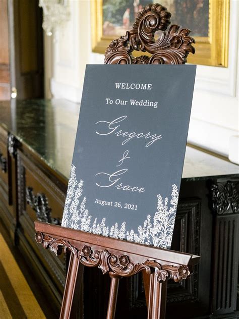 26 Totally Chic Wedding Welcome Sign Ideas