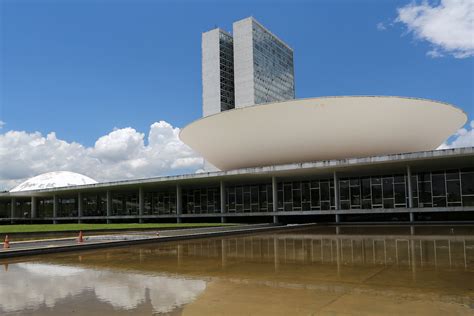 Ao vivo Comissão do Congresso analisa relatório preliminar da LDO