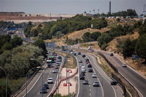 España CCOO y UGT convocan una huelga general de transporte por