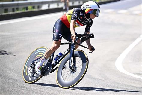 Remco Evenepoel Arrasa En La Contrarreloj Inaugural Del Giro De Italia