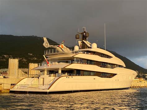 VANISH Yacht Larry Van Tuyl 90 Million Superyacht