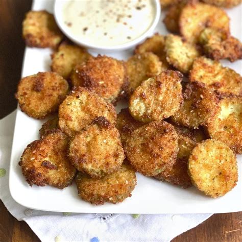 Super Easy And Spicy Fried Pickles Dip Recipes Appetizers Light