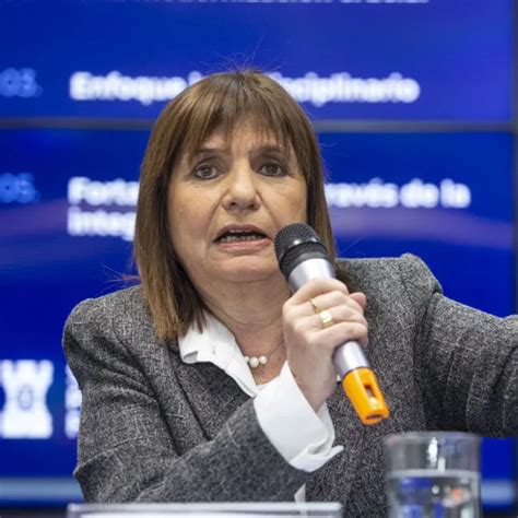 Bullrich A Macri La Línea Divisoria Es Ser Opositor O Ser Oficialista