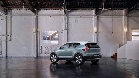 2019 Volvo XC40 Colors and Accessories | Volvo Cars of Austin