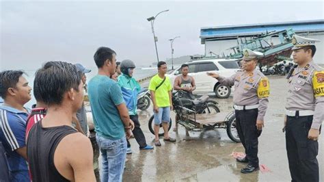 Polres Nisel Sosialisasi Ops Zebra Toba Ke Masyarakat Di Pelabuhan Lama