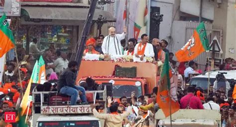 Amit Shah Gujarat Elections 2022 Amit Shah Holds Roadshow In Asarwa The Economic Times Video