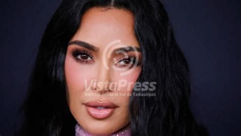 Kim Kardashian Rinde Homenaje A Salma Hayek En Halloween Vista Press