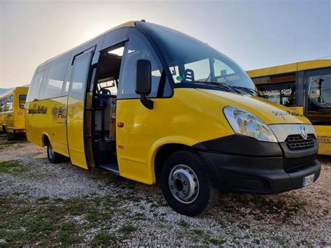 Scuolabus Marca Iveco Del Km Euro Frosinone