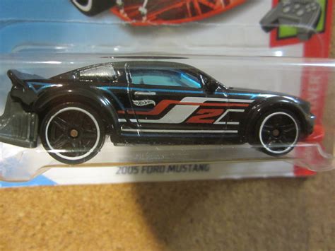 Yahoo オークション Hot Wheels 2005 Ford Mustang HW Game Over 5 5