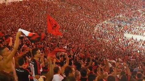 Festa Na Favela Torcida Do Flamengo No MaracanÃ Youtube