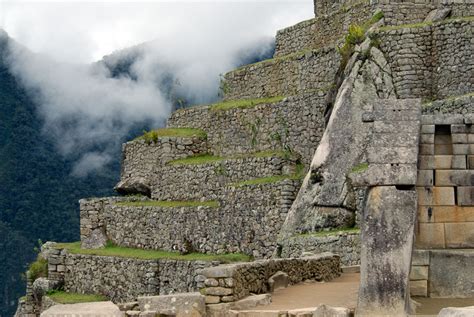 Photos of Machu Picchu Peru- Inca-Empire-Machu-Picchu-Photo_036 picture