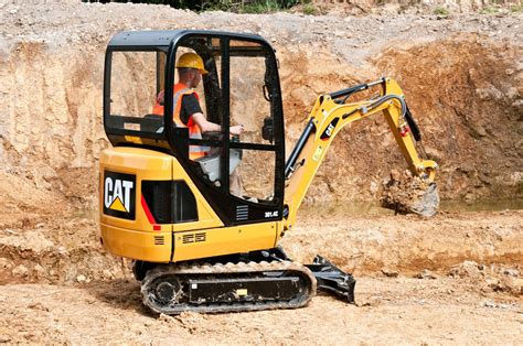 New 3017d Mini Hydraulic Excavator Excavators Track For Sale