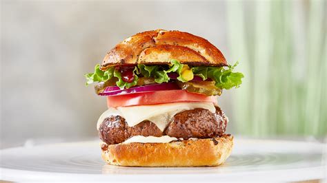 Build A Better Burger | Summer Grilling Ideas | The Fresh Market