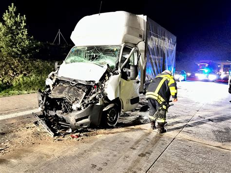 A17 Nach Unfall Stundenlang Gesperrt Antenne Sachsen