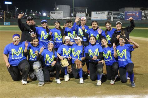 Mexicali Municipal es campeón en Estatal de sóftbol Expreso Deportivo