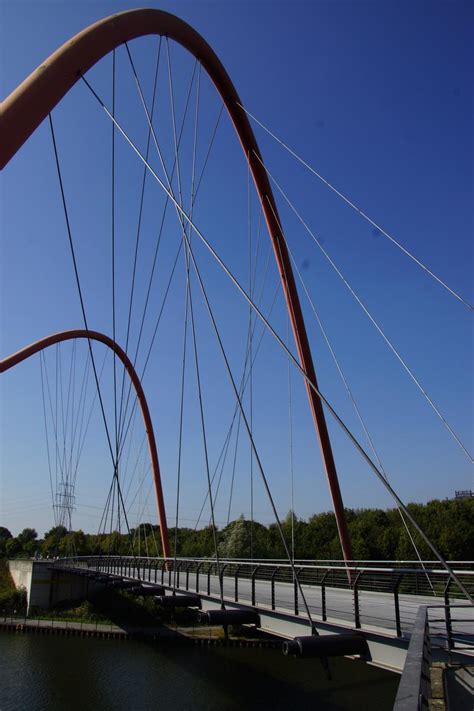 Nordsternpark Double Arch Bridge (Gelsenkirchen, 1996) | Structurae