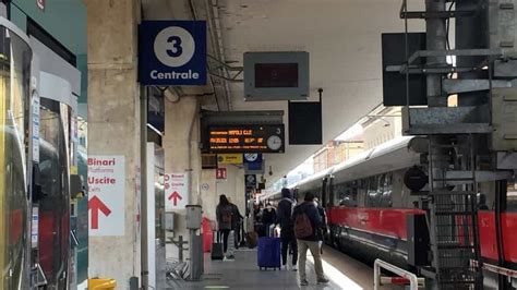 Uomo Investito Dal Treno Ritardi E Cancellazioni Sulla Linea Bologna