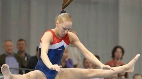 Wevers Wint Goud Op Balk Nk Turnen Rtv Oost
