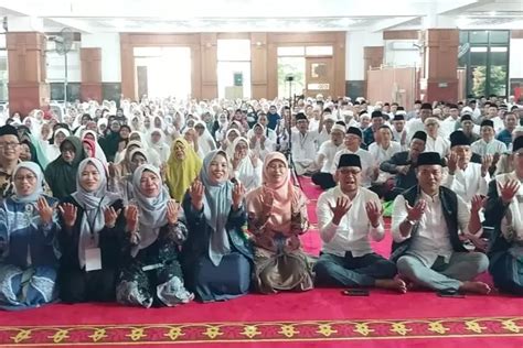 Kemenag Depok 1 738 Calhaj Siap Berangkat Ke Tanah Suci Makkah Ruzka