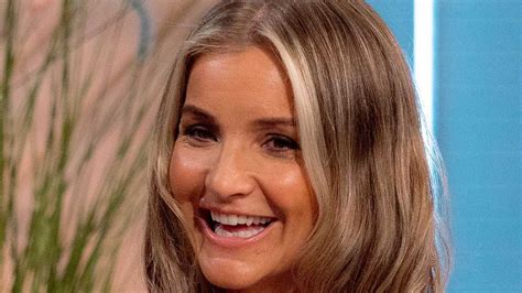 Strictly S Helen Skelton Says She S Having A Blast Days After Ex S