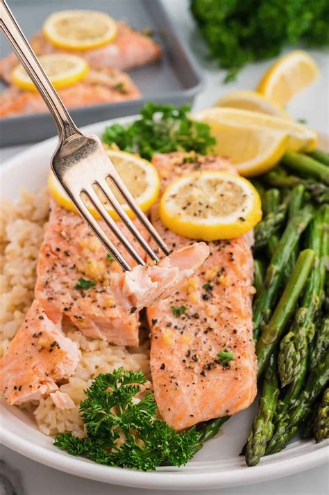 Easy Lemon Pepper Salmon Recipe Oven Baked Grits And Pinecones