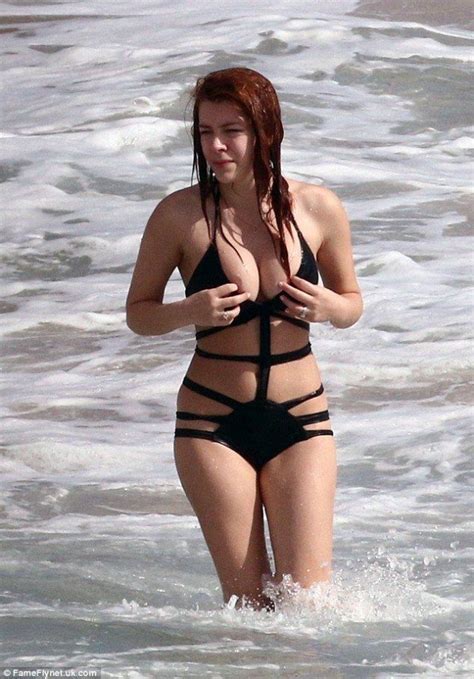 Elena Satine Nipple Slip 13 Photos Thefappening