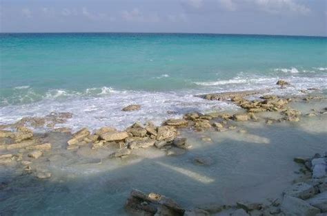 Playa Las Rocas En Chiclayo Gu A Completa De Surf Buceo Y Aventura