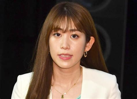 Nhk中川安奈アナ 番組衣装が「けしからん」と絶賛 ボディライン浮き出たパープルニットが「ぷるぷるして」｜よろず〜ニュース