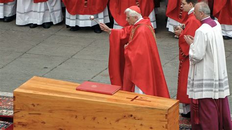 A morte de São João Paulo II um caminho direto para o céu Minha