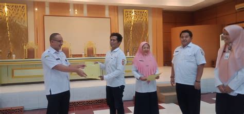 Disdik Jember Serahkan SK Penugasan 139 Guru PPPK - Lensa Nusantara