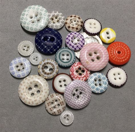 assorted china buttons  dimi