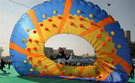 Images From Puppets To Gangnam Style The Kite Festival Has It All