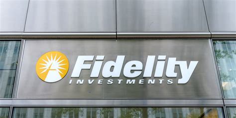 fidelity  crushing  revenue jumps  assets   trillion