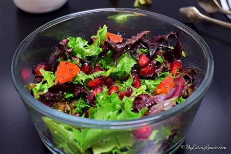 Artisan Lettuce Green Salad With Pomegranate My Eating Space