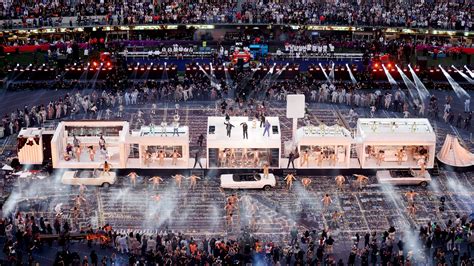 super bowl halftime show diese stars treten  auf dazn news