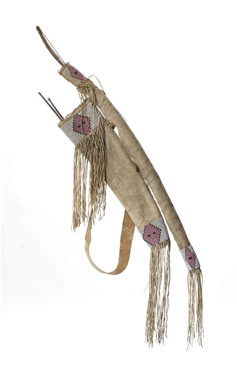 68 Eastern Sioux Beaded Hide Quiver Case And Bow