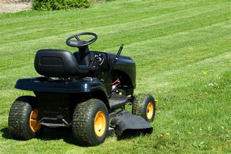 How Much Does A Riding Lawn Mower Weigh Mowing Expert