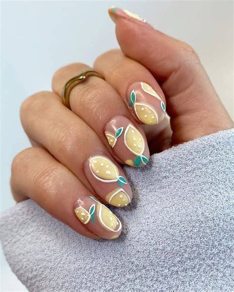 50 Summer Nails To Give You Inspiration Prada And Pearls Lemon