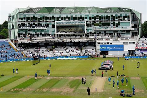 The Teams Warm Up Before Play Espncricinfo